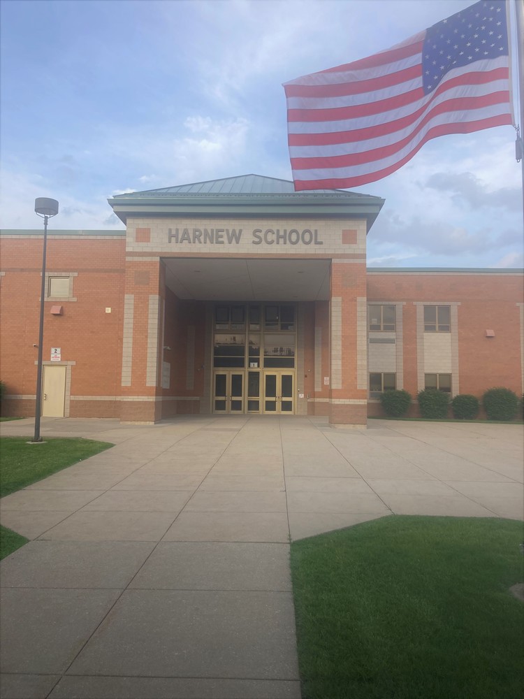 Harnew School 